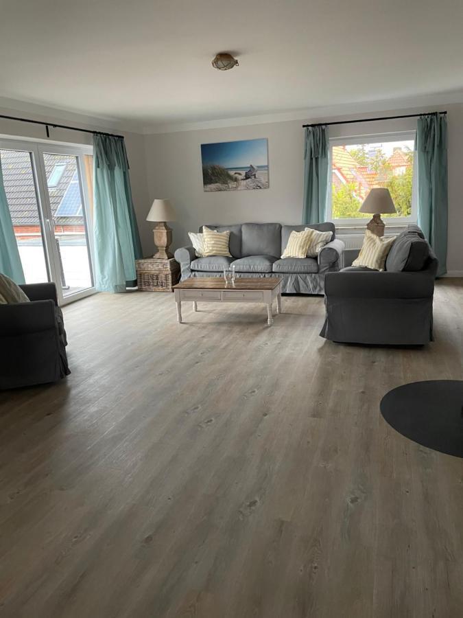Hotel & Ferienunterkuenfte Hus Seeblick フェーマルン エクステリア 写真