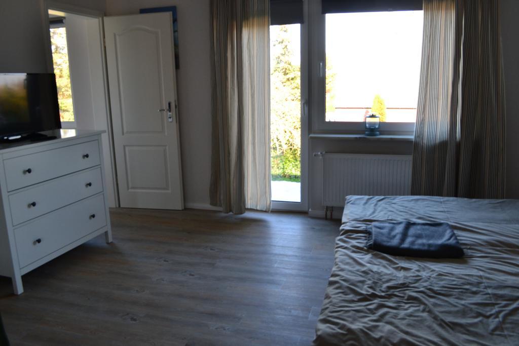 Hotel & Ferienunterkuenfte Hus Seeblick フェーマルン エクステリア 写真