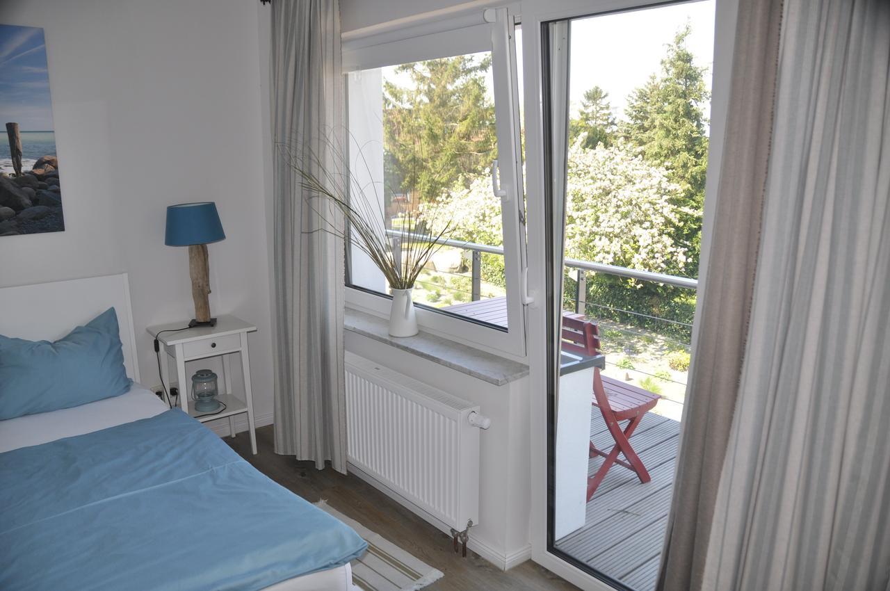 Hotel & Ferienunterkuenfte Hus Seeblick フェーマルン エクステリア 写真
