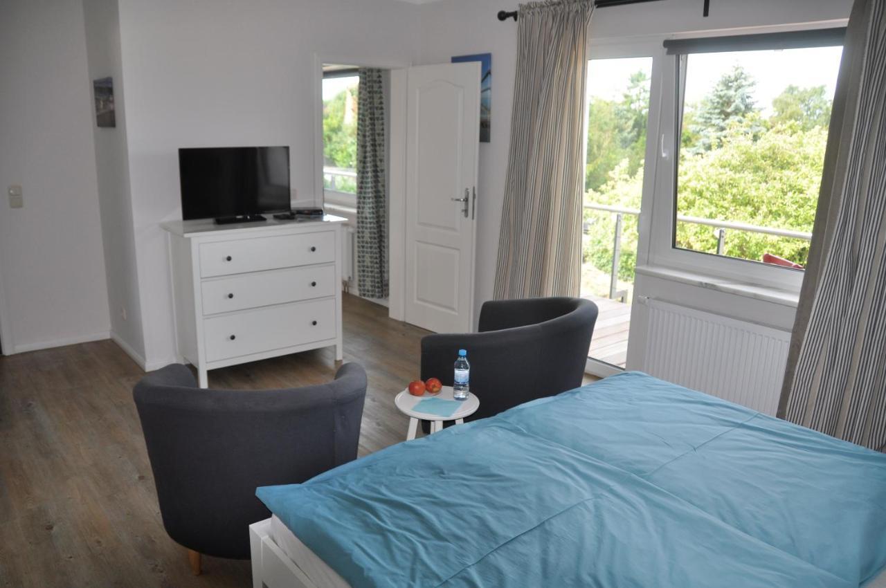 Hotel & Ferienunterkuenfte Hus Seeblick フェーマルン エクステリア 写真